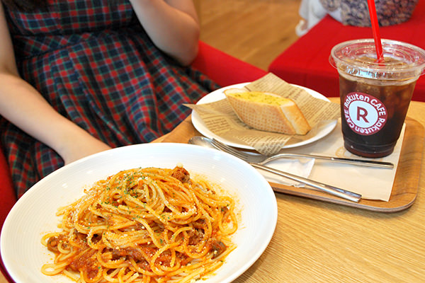 一番人気のパスタセット(ミートソース)