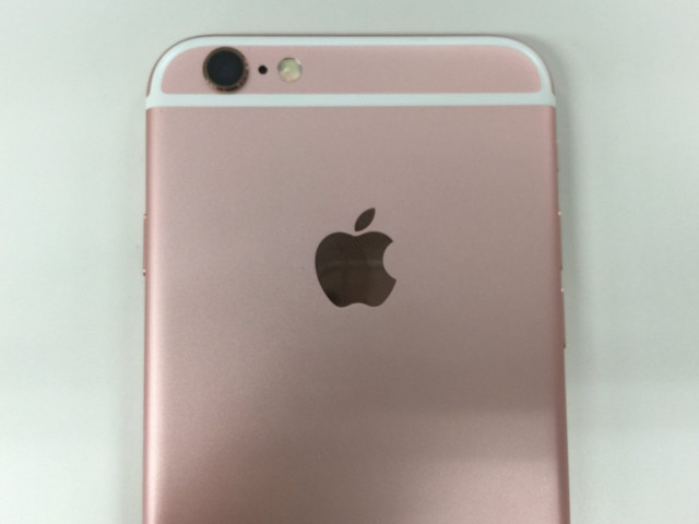 iPhone 6s Appleロゴ