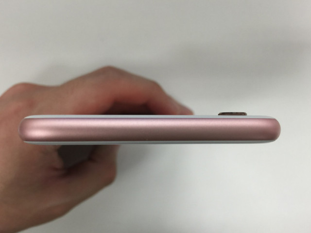 iPhone 6s 上面