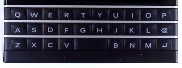 タッチ操作にも対応した物理QWERTYキーボード
