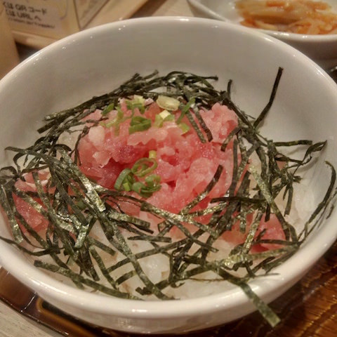 BlackBerry Classicで撮影した鉄火丼