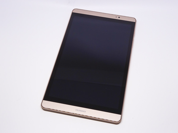 前面のデザインは他のHuawei製品と似たテイスト