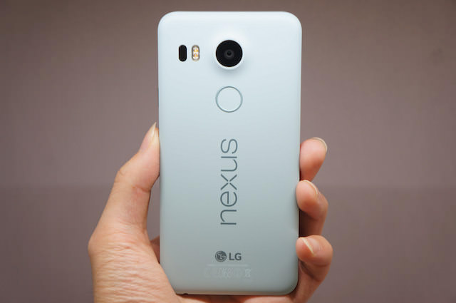 ミントカラーの「Nexus 5X」