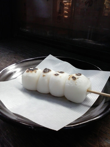 被写体に寄り過ぎなければ、ボケが軽減されました