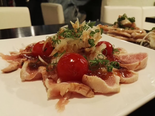 鶏肉のたたき