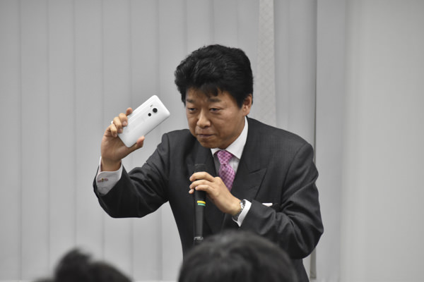HTC NIPPON株式会社 セールスサポートディレクター 山下賢治氏