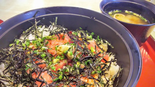 ネギトロ丼