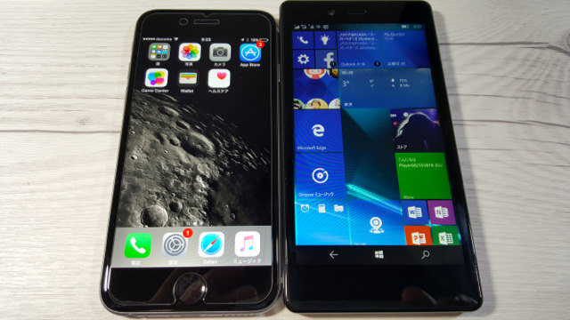 左:iPhone6、右:KATANA02。