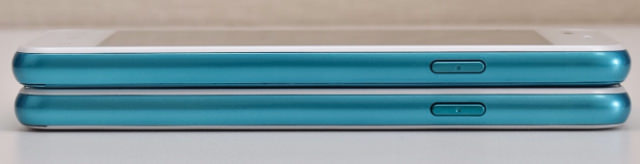 (上)UPQ Phone A01X、(下)UPQ Phone A01