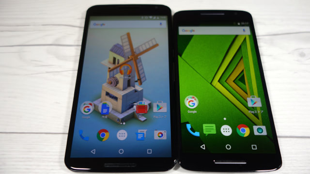 Moto X Play:左:Nexus6、右:Moto X Play