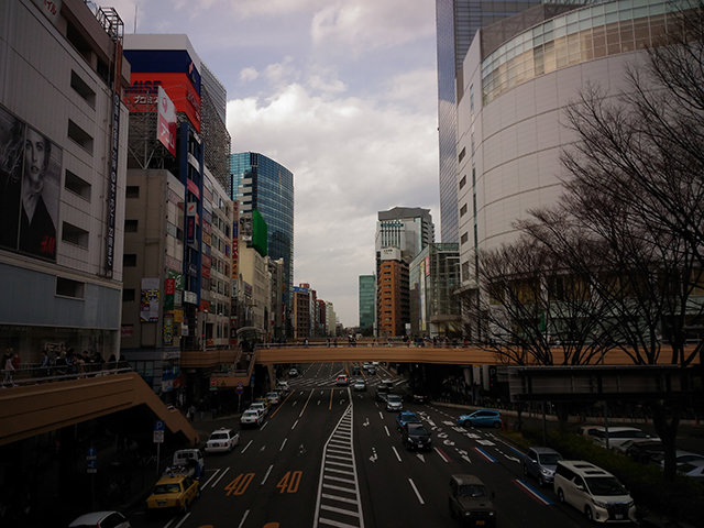 ZenFone Maxで撮影した昼の街の風景(HDRオフ)