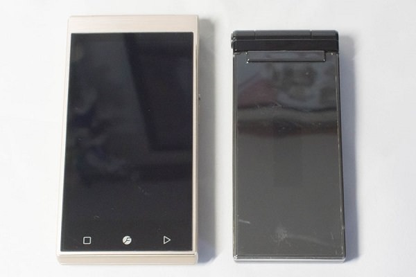 FREETEL MUSASHI レビュー