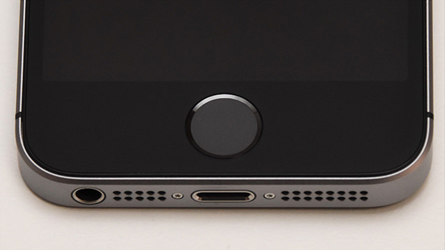 iPhone SE:ディスプレイ下