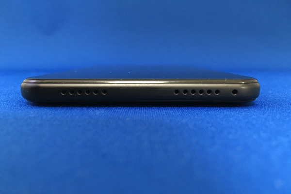 covia BREEZ X5 本体下側面