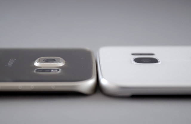 S6 edge(左)S7 edge(右)