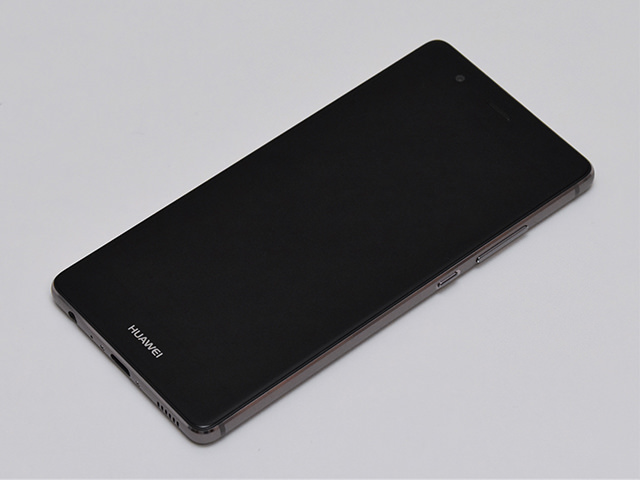 Huawei P9:フロントパネル(本体カラー:チタニウムグレー)