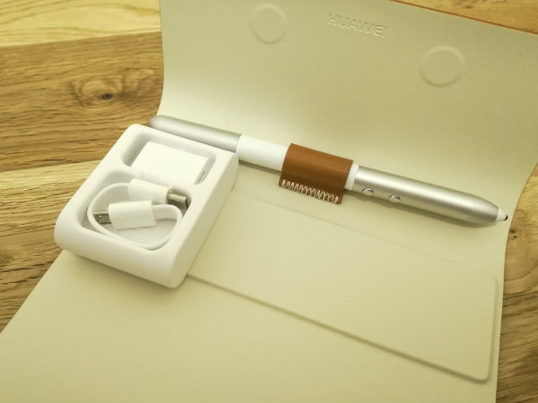 MateBook MateDock