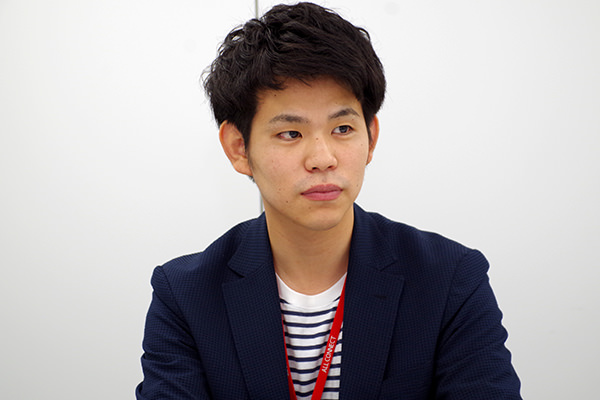 モバレコモバイルの担当者の藤内さん