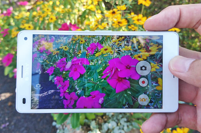 「Xperia Z3 Compact」カメラアプリも充実