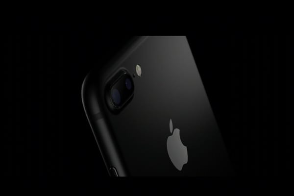 iPhone 7 手触りがいい