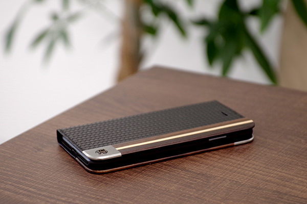 Phone 7 folio hard shell