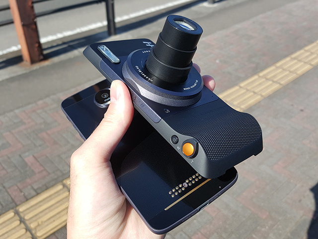 取り外す際は手順に気をつける