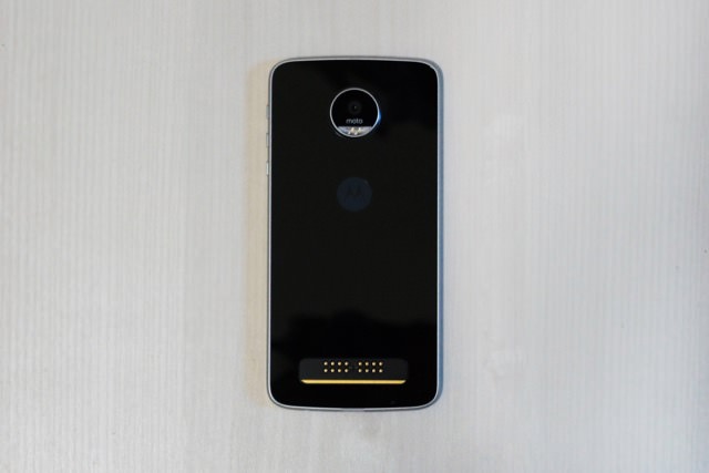 Moto Z Play:背面