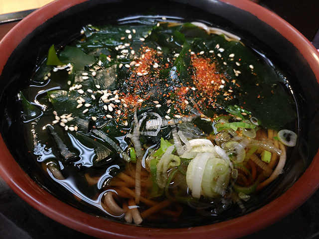 料理撮影時も色味は自然
