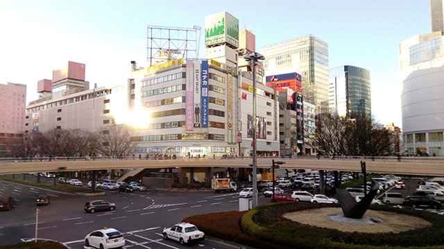 夕方前の仙台駅前をHDRオフで撮影