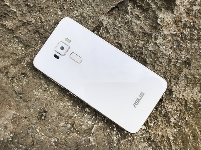 ZenFone 3