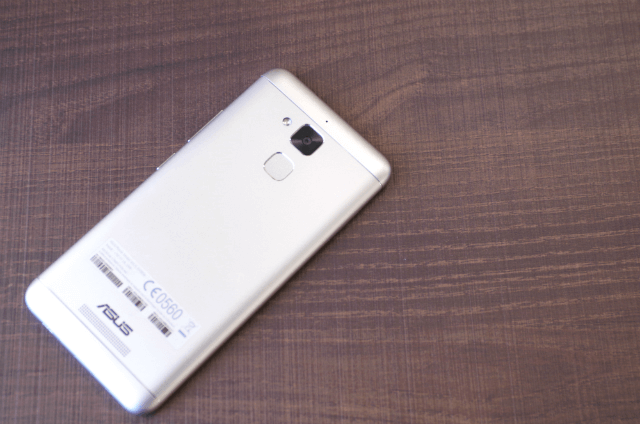「ZenFone 3 Max」