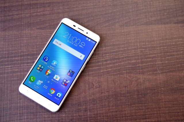 スペック・カメラ性能共にバランスの取れた好機種ZenFone 3 Laser
