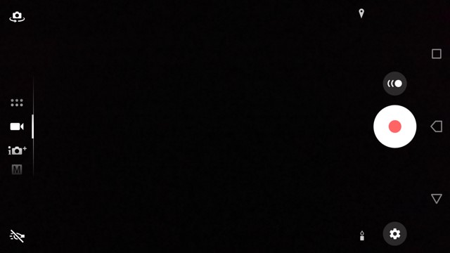 録画開始ボタンの上がスパースローボタン