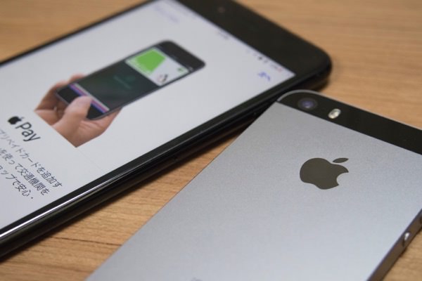 iPhone SEは電子マネーやApple Pay機能に対応はしていない