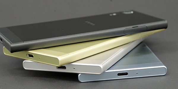 Xperia XZs