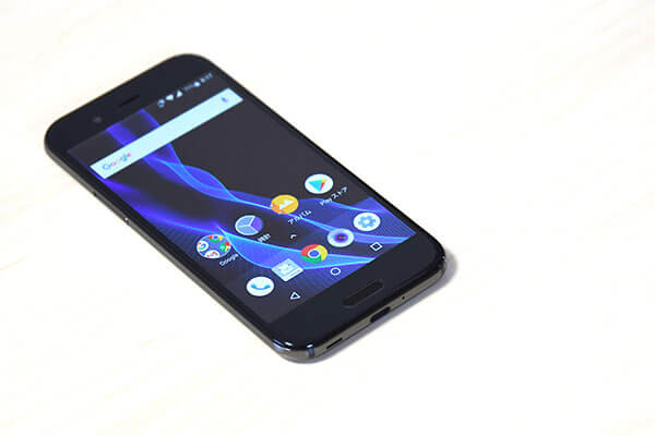 AQUOS R