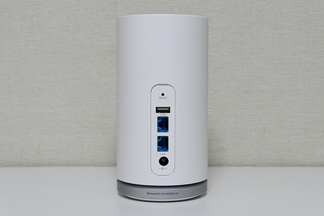 WiMAX2+ルーター L01 背面