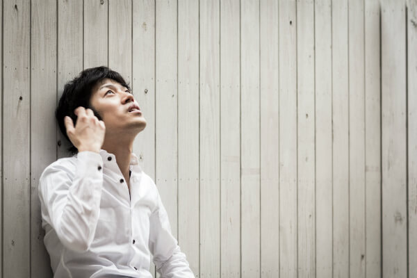 天を仰ぐ前に「紛失ケータイ捜索サービス」のことを思い出してください