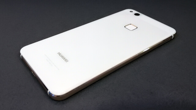 基本性能がアップした後継機の「HUAWEI P10 lite」