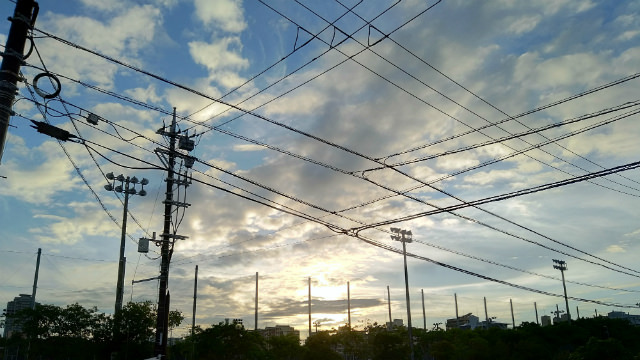 ZenFone 4 Selfie Pro カメラ作例:夕焼けと夜の国際通りを撮影