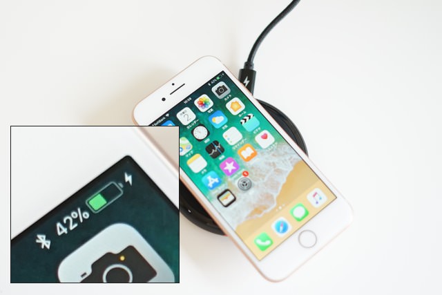 iPhoneを「置く」と充電開始です