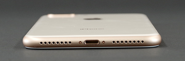 iPhone 8 カラー比較:ゴールド