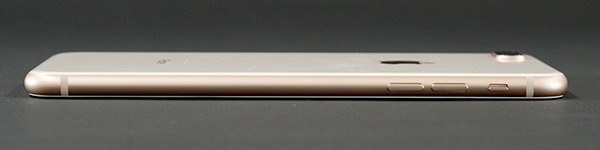 iPhone 8 カラー比較:ゴールド
