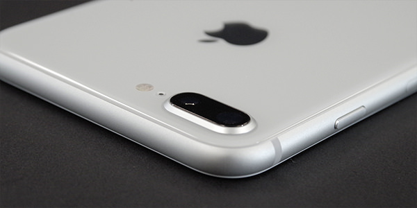 iPhone 8 カラー比較:シルバー