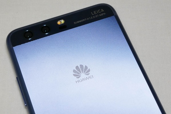 HUAWEI P10