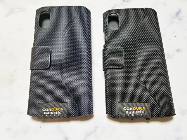 カラーはネイビーとブラックの2色展開