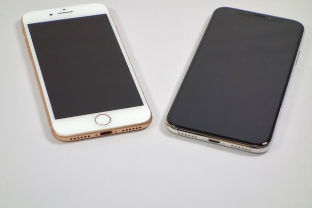 ホームボタンはiPhone Xでは無くなっている