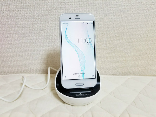 インカメラで人を検知して正面を向いてくれる