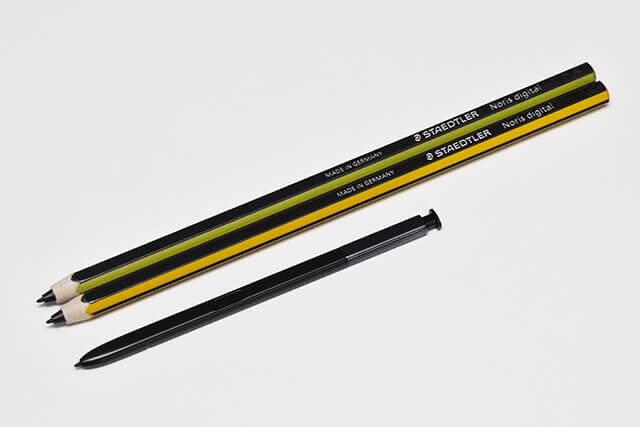 日本では2色が発売中のSTAEDTLER Noris Digital