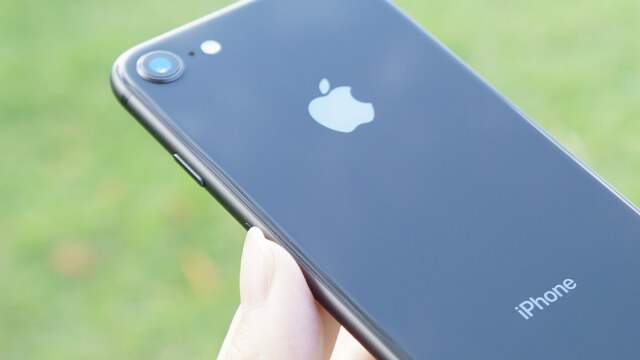iPhone 8